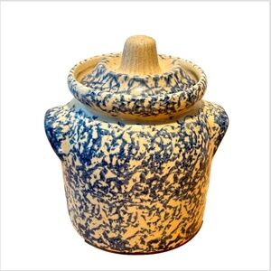 Robinson Ransbottom Roseville OH Blue Spongeware 1 Qt Canister Jar w/ Lid Crock